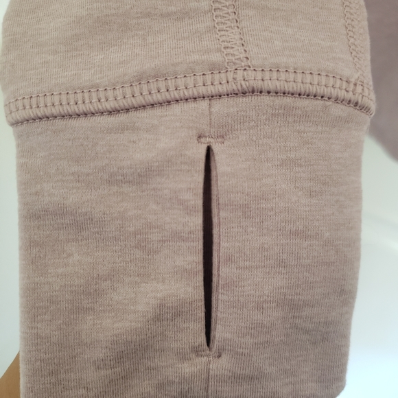 Old Navy Go-Dry Mauve Marled Active Jacket - Picture 4 of 9